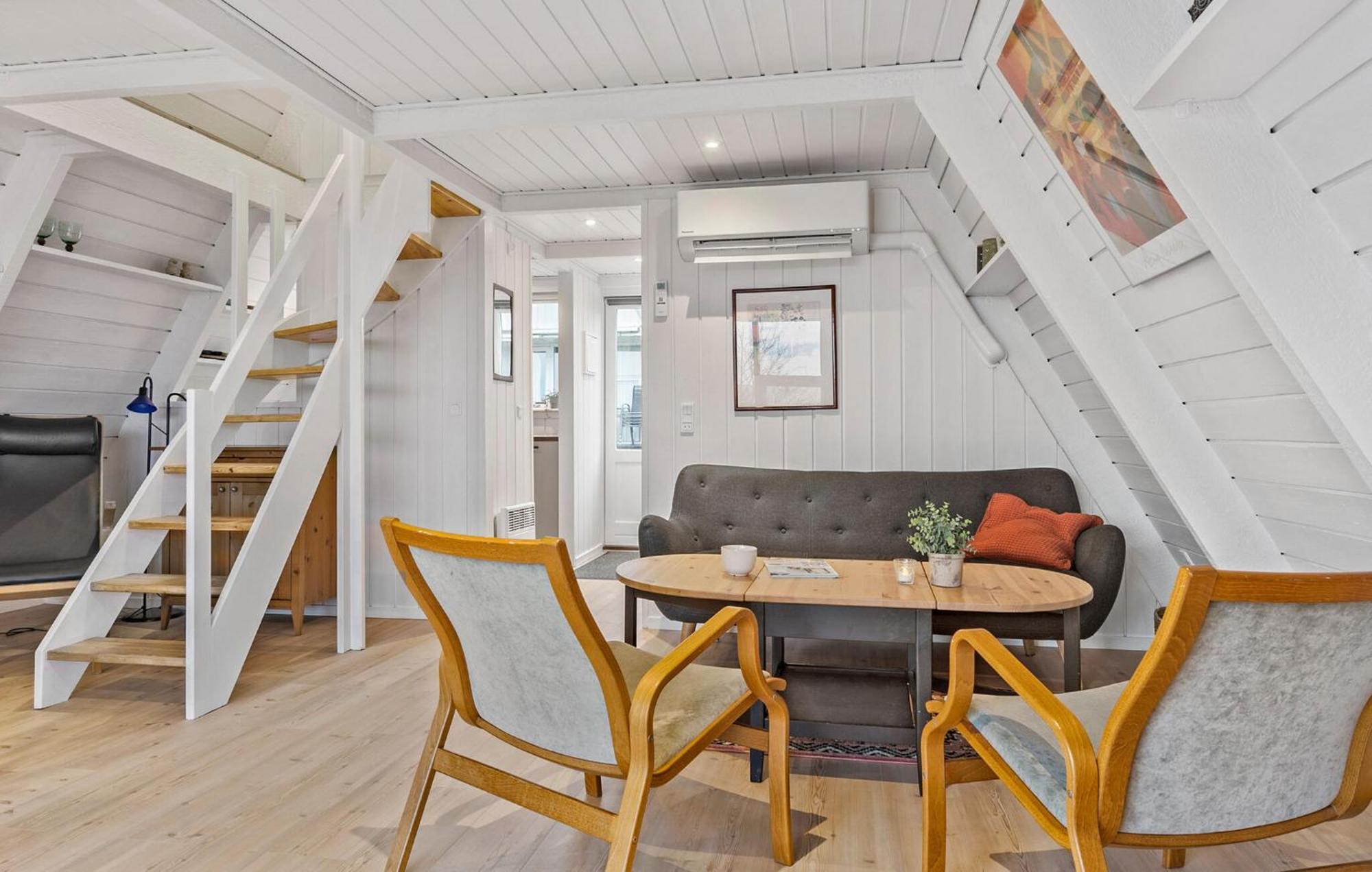 Awesome Apartment In Knebel With Outdoor Swimming Pool Eksteriør bilde